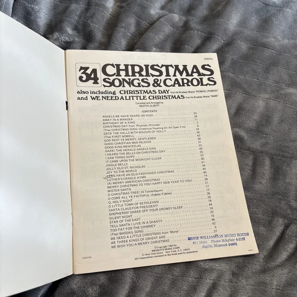 34 Christmas Songs and Carols Mark Laub Sheet Music Book 1962 Lyrics Words Chord